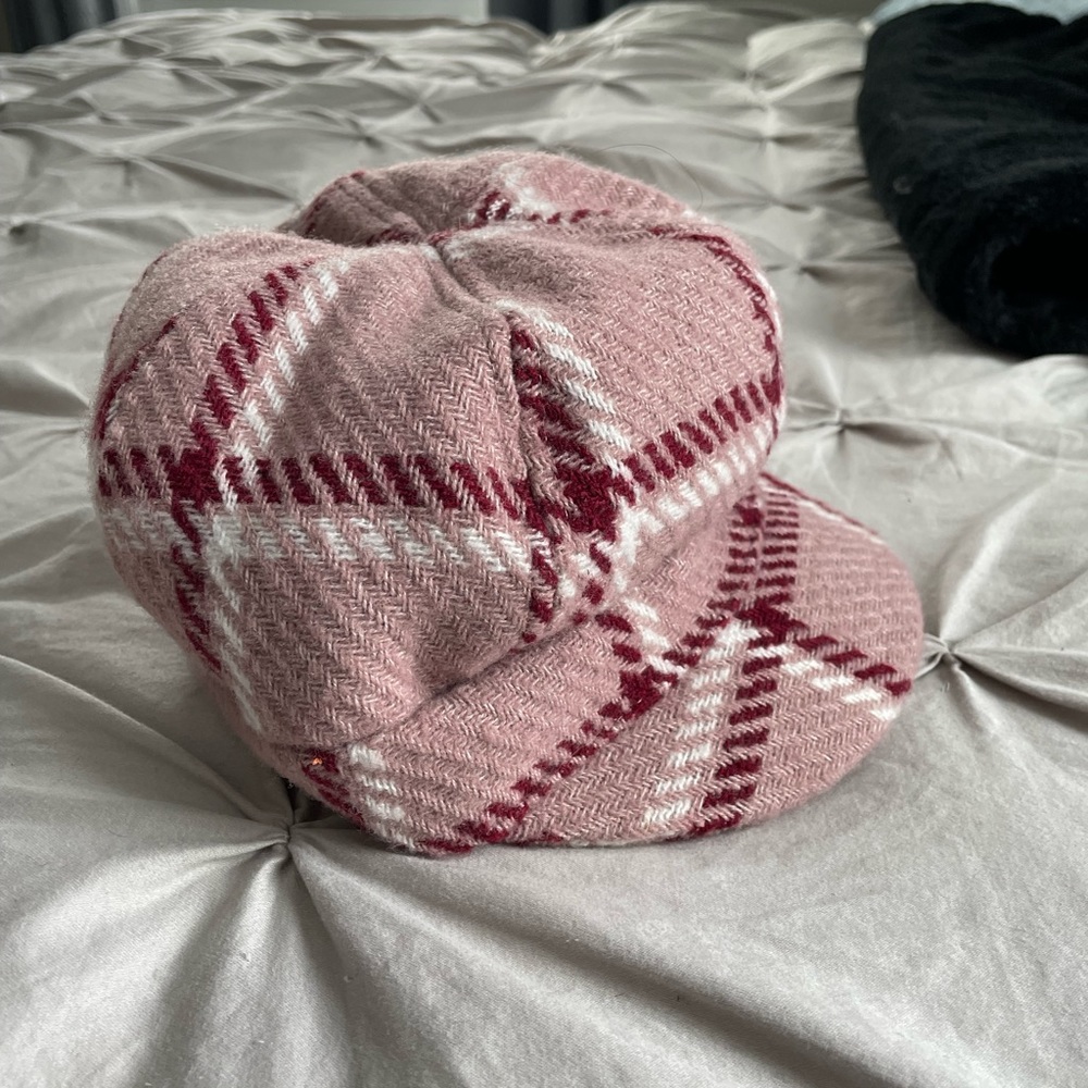 Hat - Picture 2 of 3